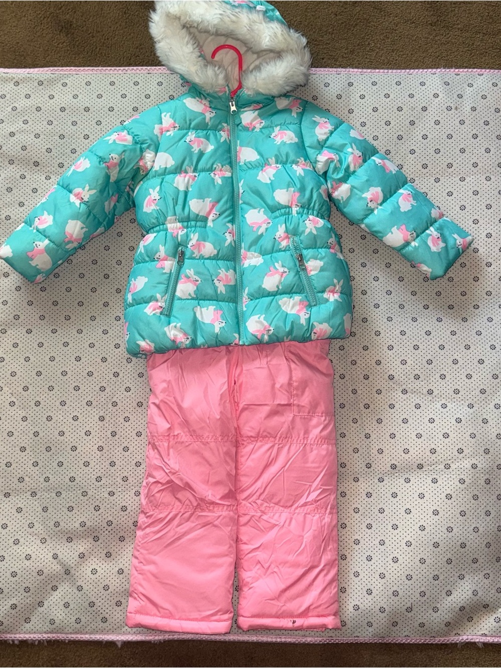 Carter’s Girls Bunny Puffer Jacket Snow Bib Ski Suit Set Size 5/6